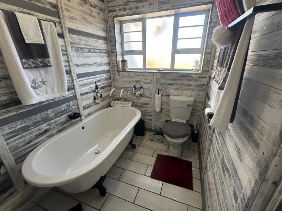 3 Bedroom Property for Sale in Bothasrus Eastern Cape